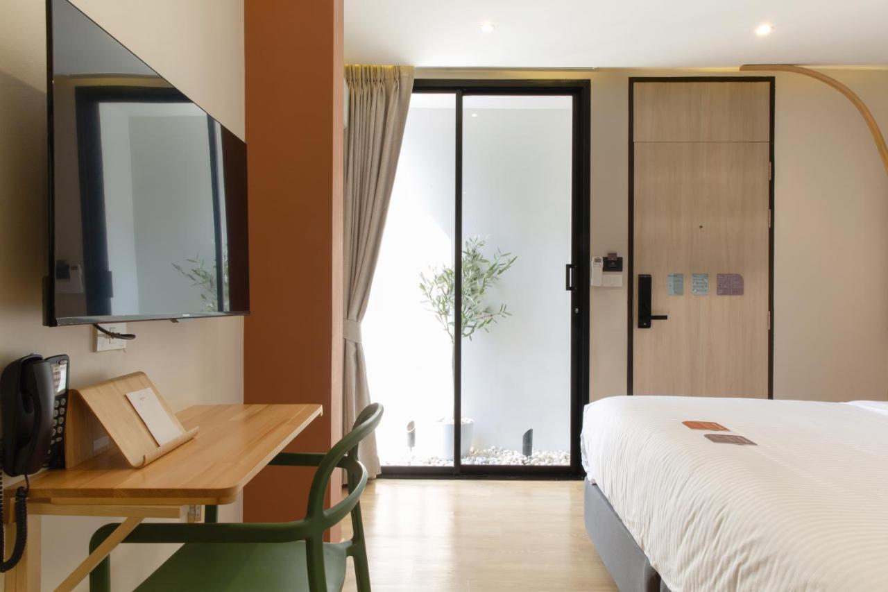 Double B Hostel Bangkok Dış mekan fotoğraf