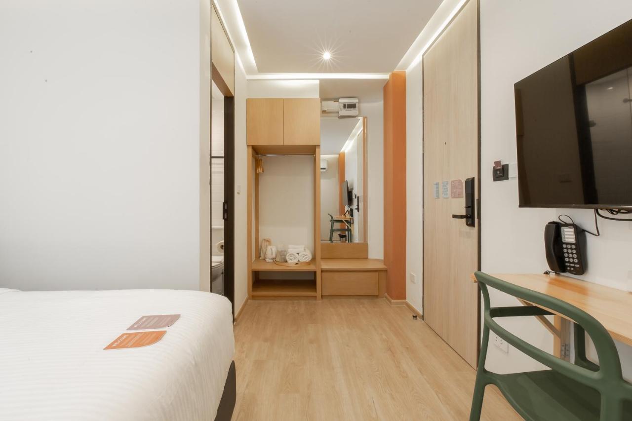 Double B Hostel Bangkok Dış mekan fotoğraf