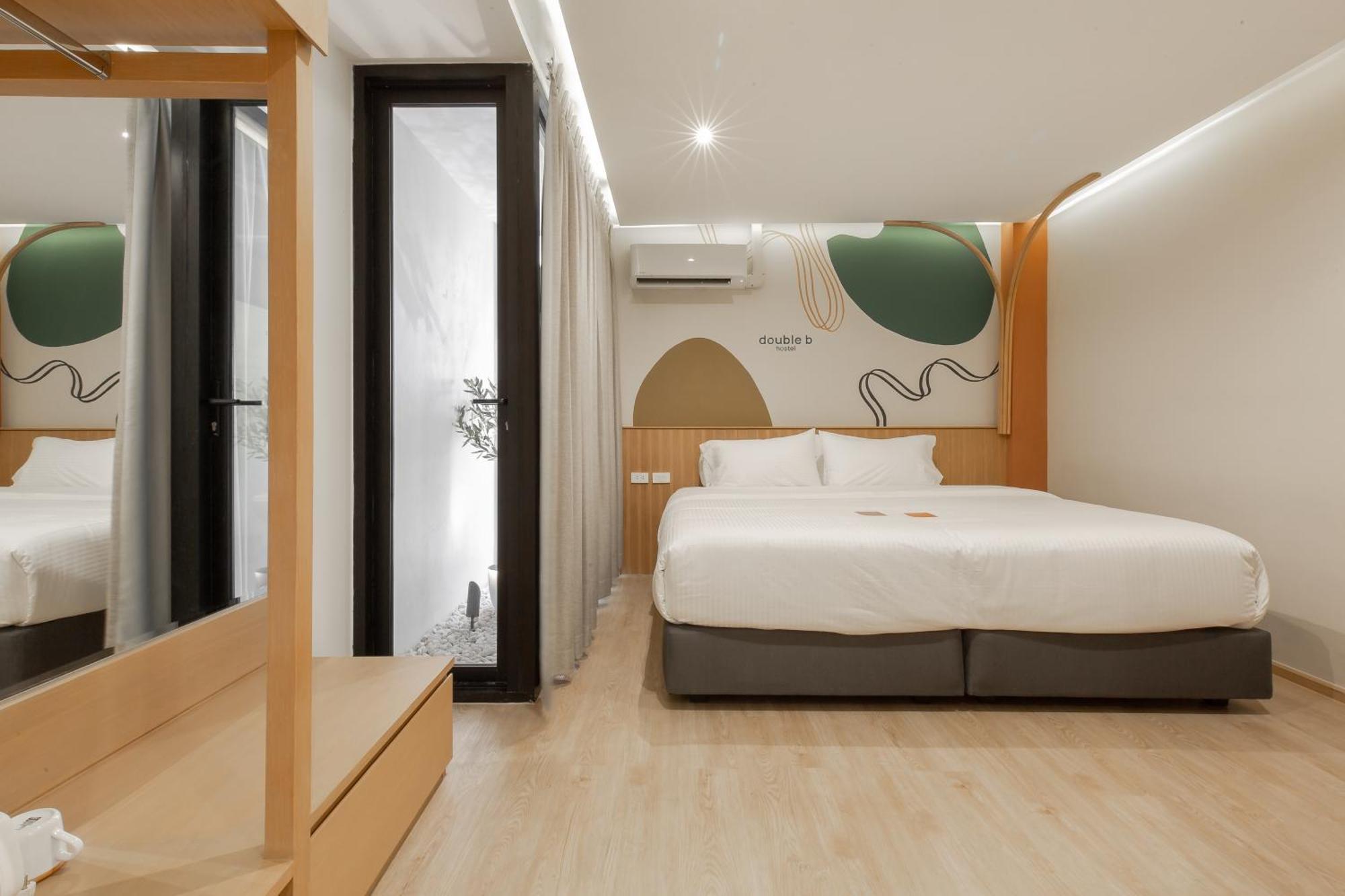 Double B Hostel Bangkok Dış mekan fotoğraf