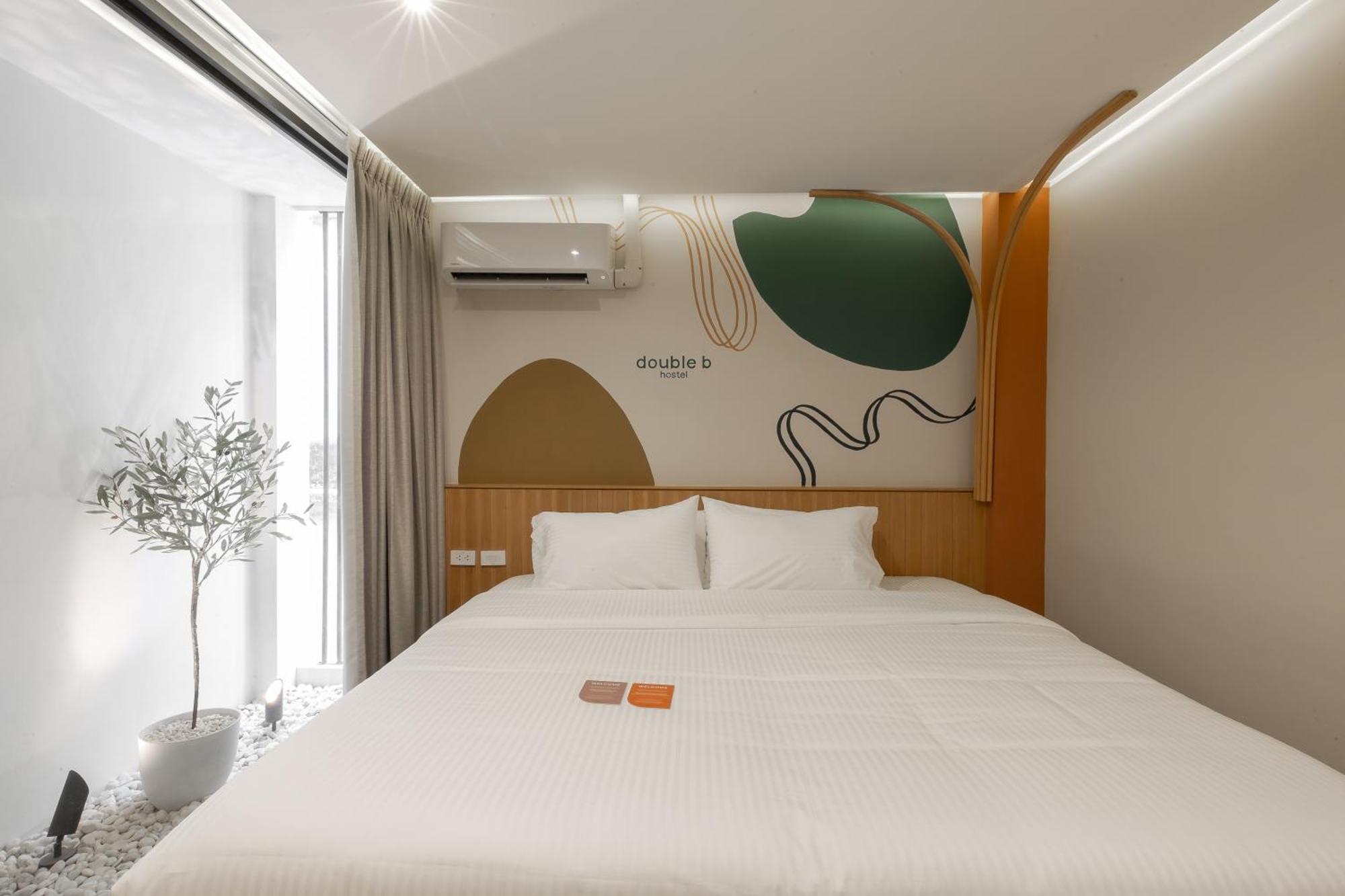 Double B Hostel Bangkok Dış mekan fotoğraf